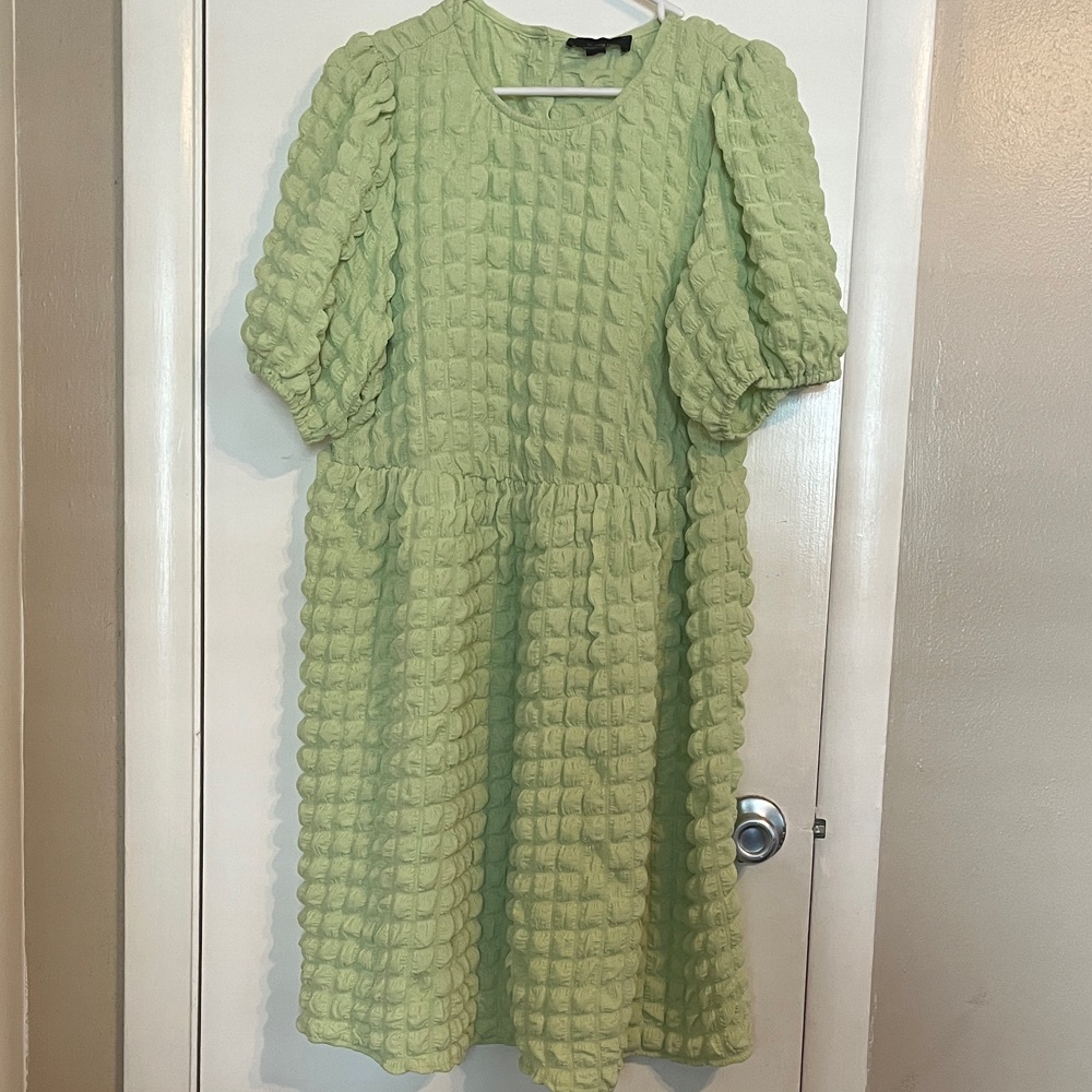 Forever 21 Light Green Textured Dress